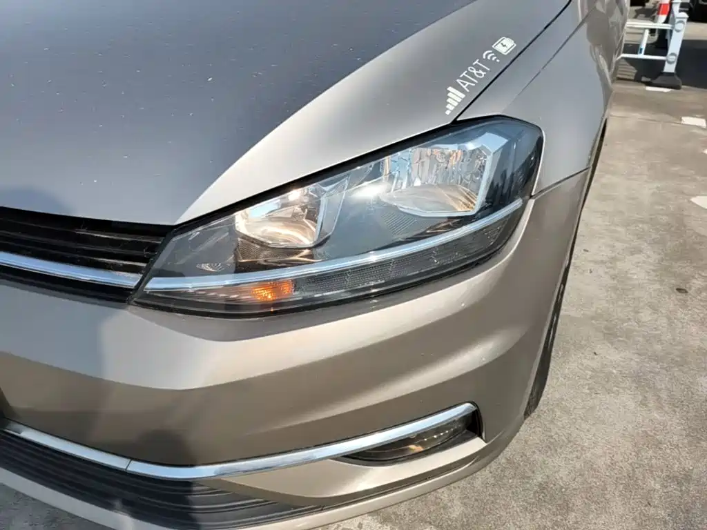 Volkswagen Golf — миниатюра 24
