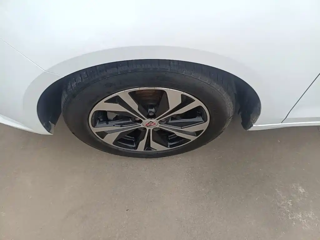 Roewe 360 — миниатюра 23