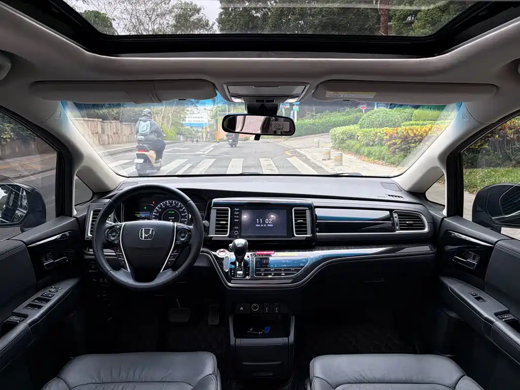 Honda Elysion — миниатюра 15