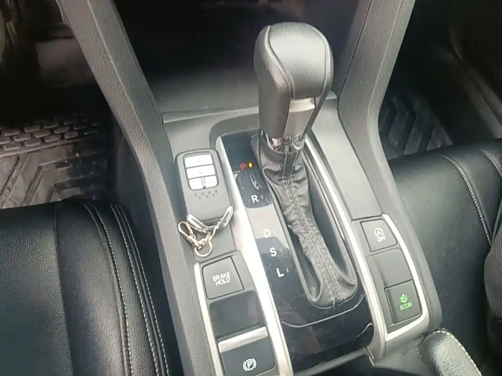 Honda Civic — миниатюра 14