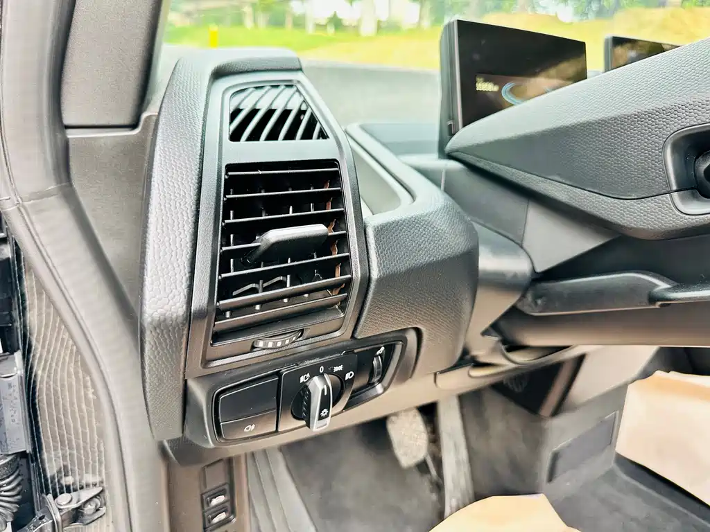 BMW i3 (Import) — миниатюра 24