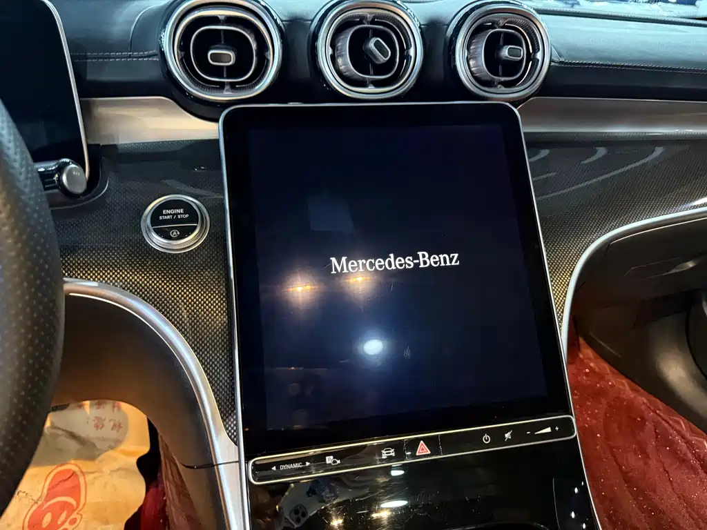 Mercedes-Benz C-Class — миниатюра 9
