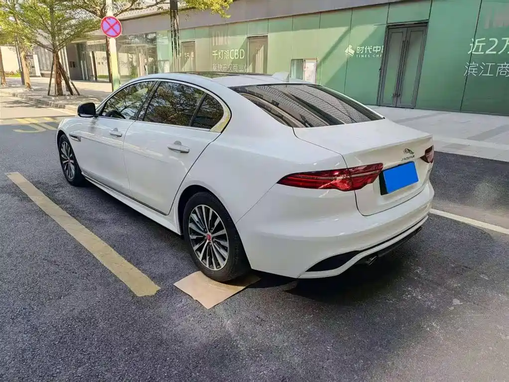 JAGUAR XEL