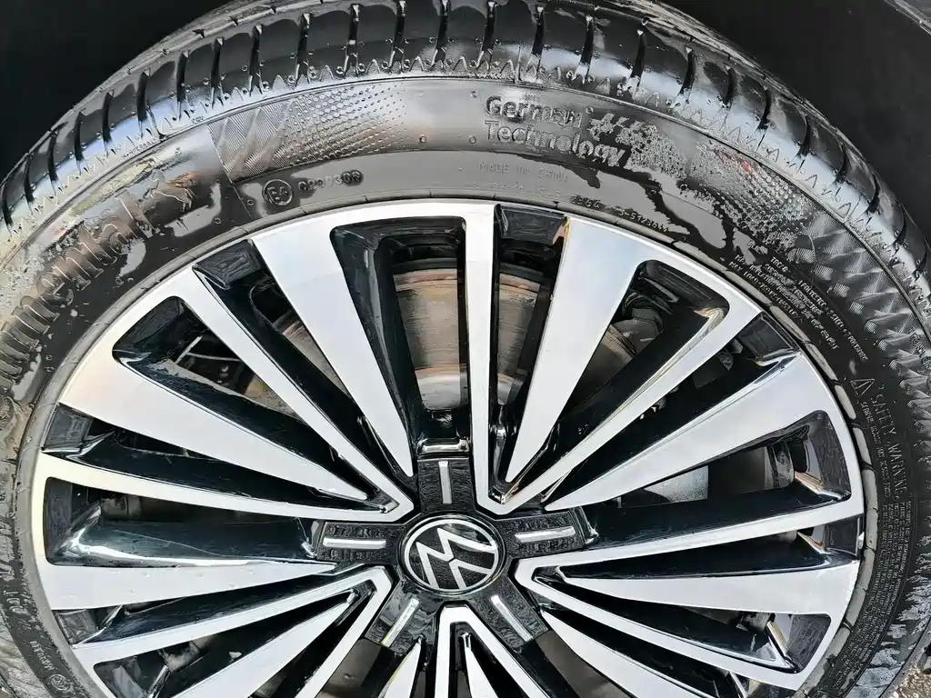 Volkswagen Passat — миниатюра 17