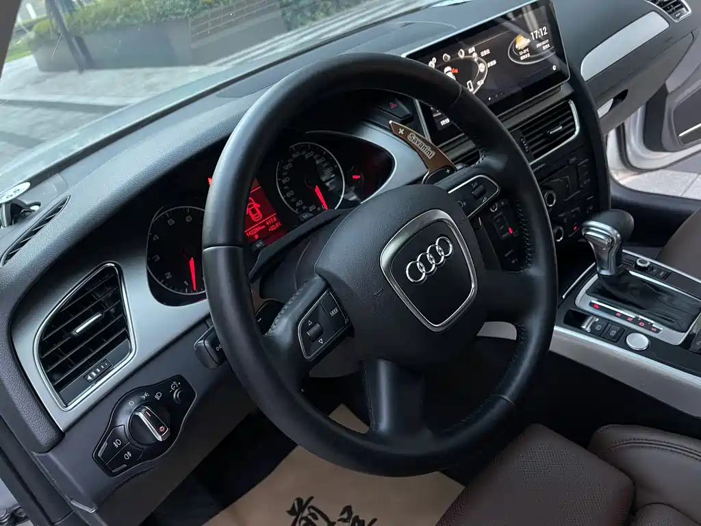 Audi A4L — миниатюра 11