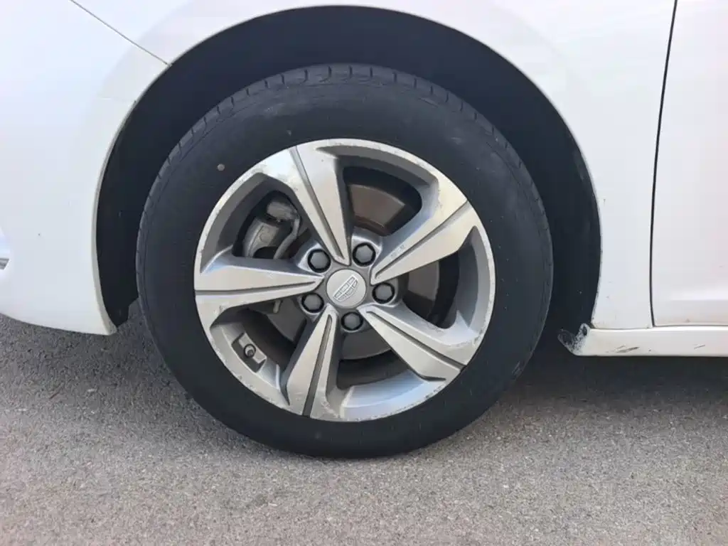 Geely Emgrand GL — миниатюра 23