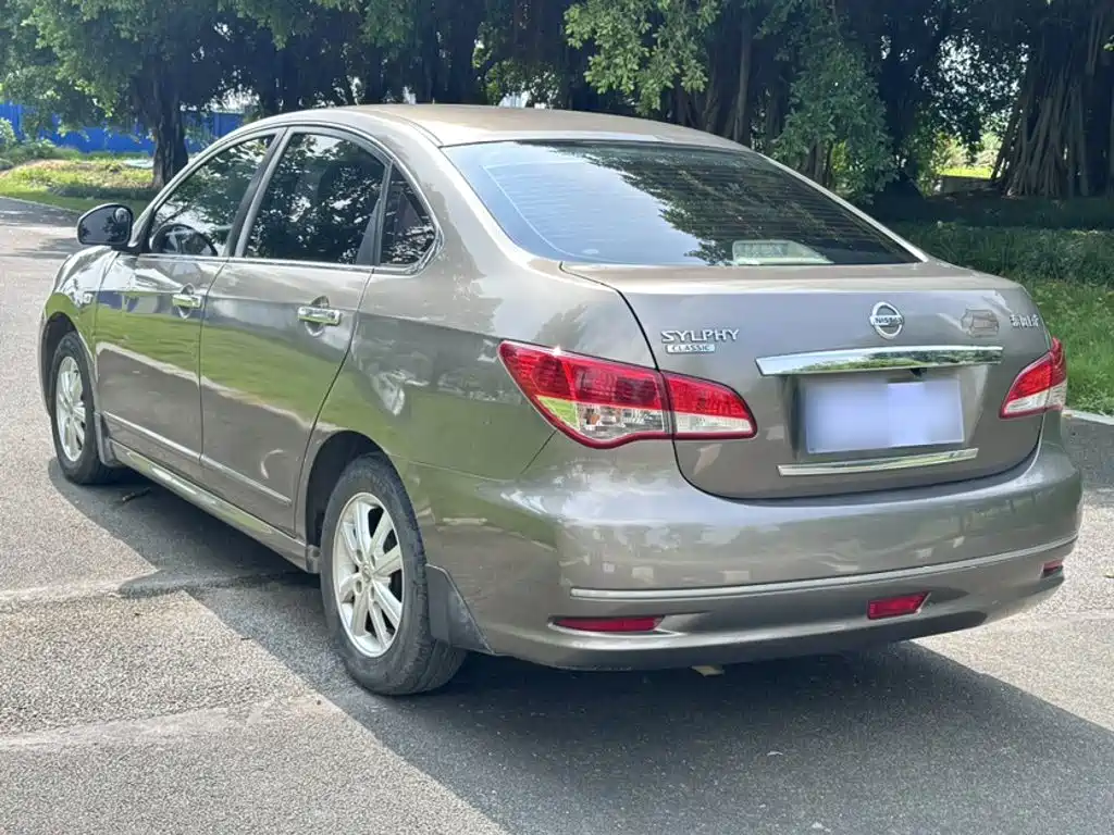 Nissan Sylphy — миниатюра 8