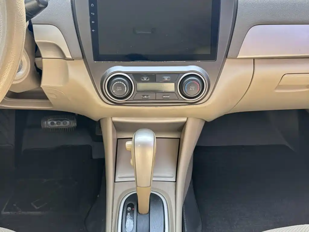 Nissan Sylphy — миниатюра 14
