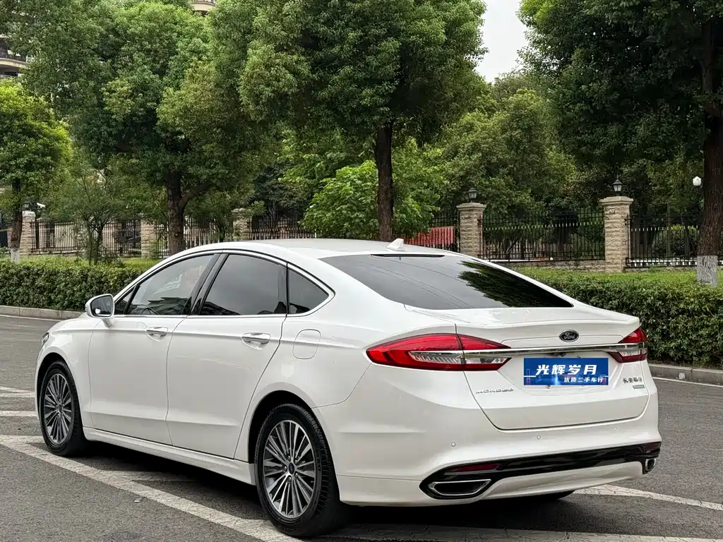 Ford Mondeo — миниатюра 15
