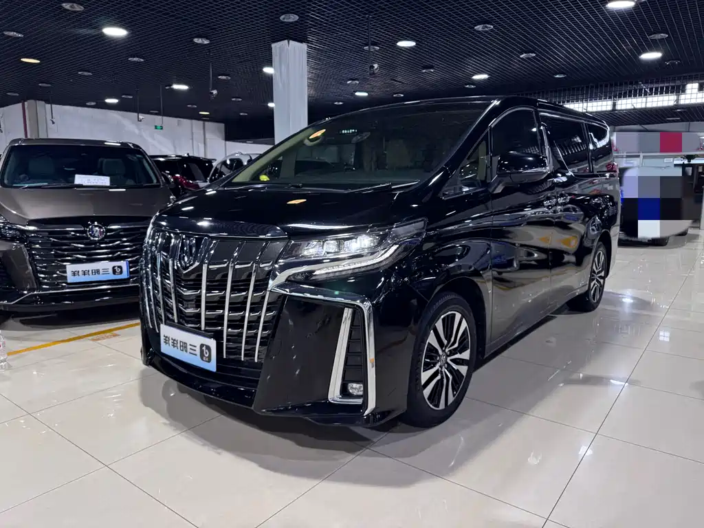 Купить Toyota Alphard
