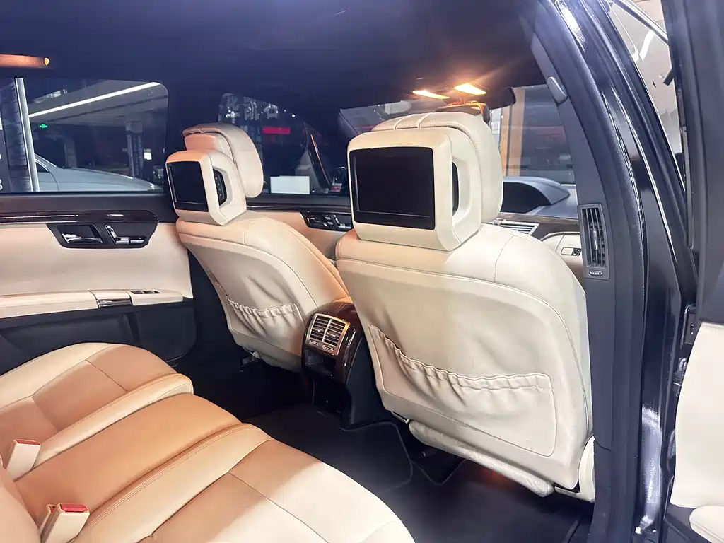 Mercedes-Benz S-Class S 2010 S 300 L