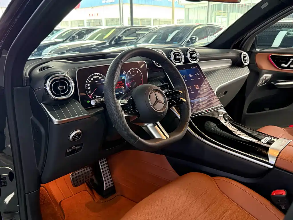 Mercedes-Benz GLC — миниатюра 6