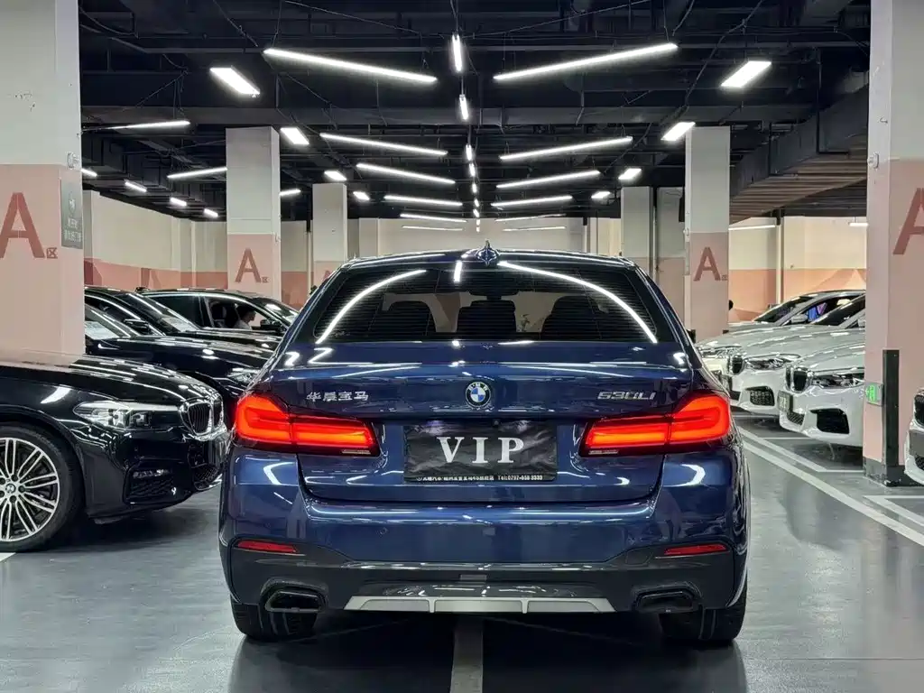 BMW 5 Series — миниатюра 8