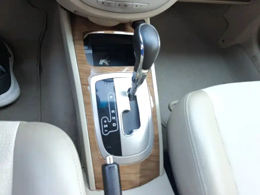Buick Excelle — миниатюра 16