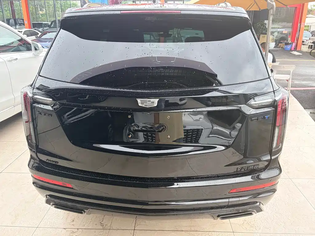 Cadillac XT6 — миниатюра 5