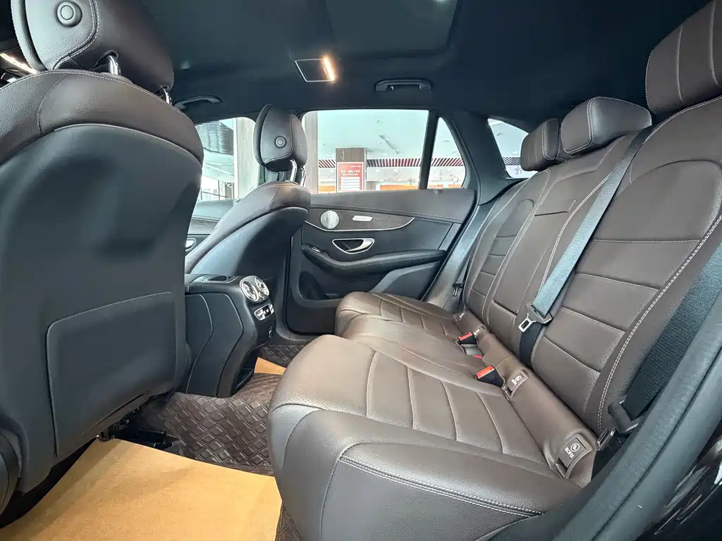 Mercedes-Benz GLC — миниатюра 13