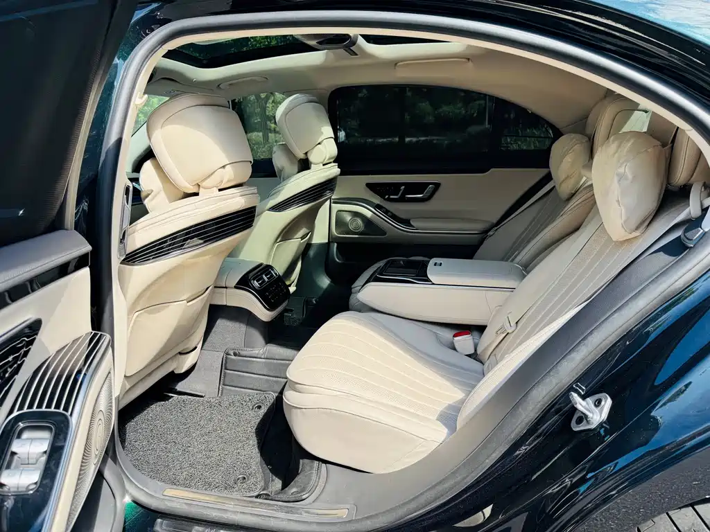 Mercedes-Benz S-Class — миниатюра 6