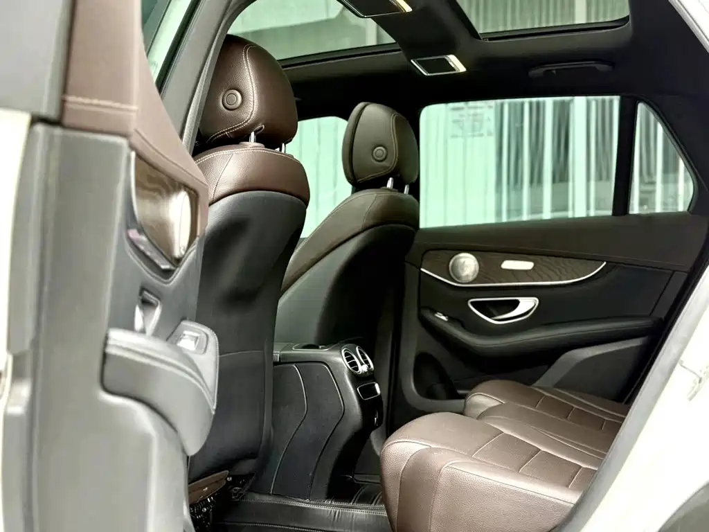 Mercedes-Benz GLC — миниатюра 7