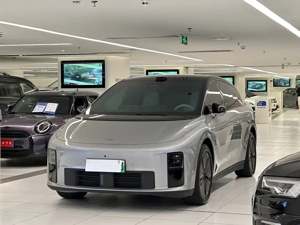 Li Auto i6