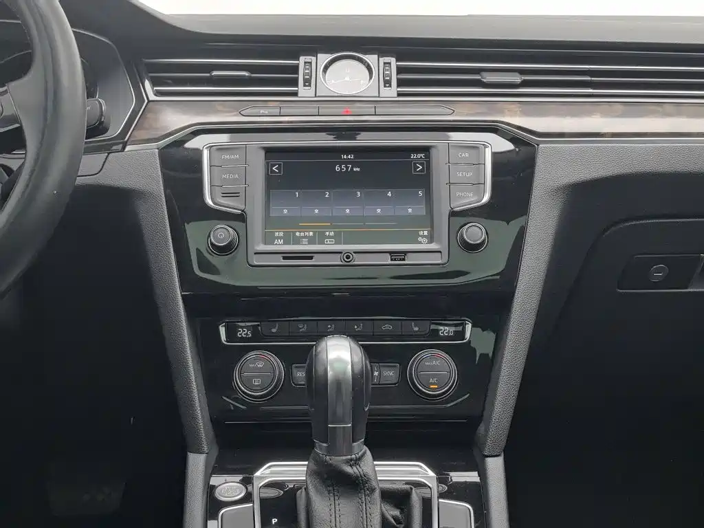 Volkswagen Magotan — миниатюра 12