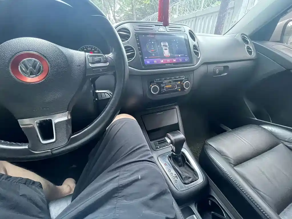 Volkswagen Tiguan — миниатюра 13