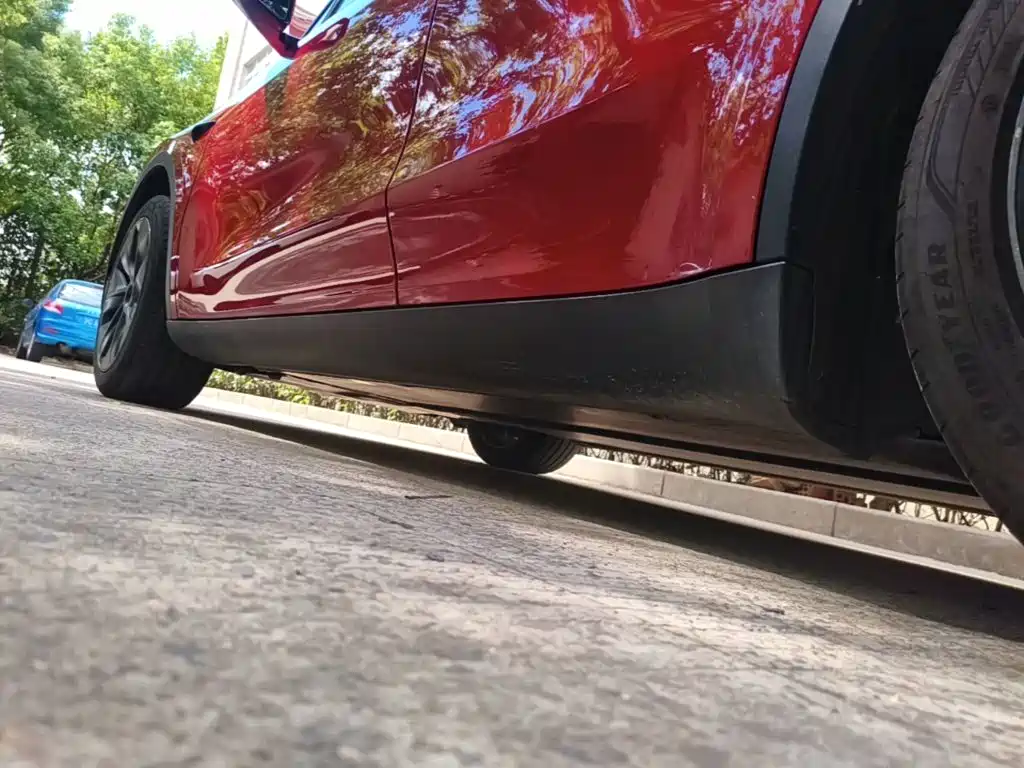 Tesla Model Y — миниатюра 22