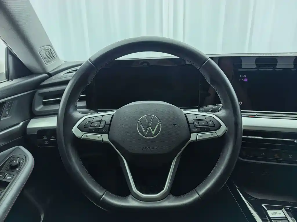 Volkswagen Lamando — миниатюра 10