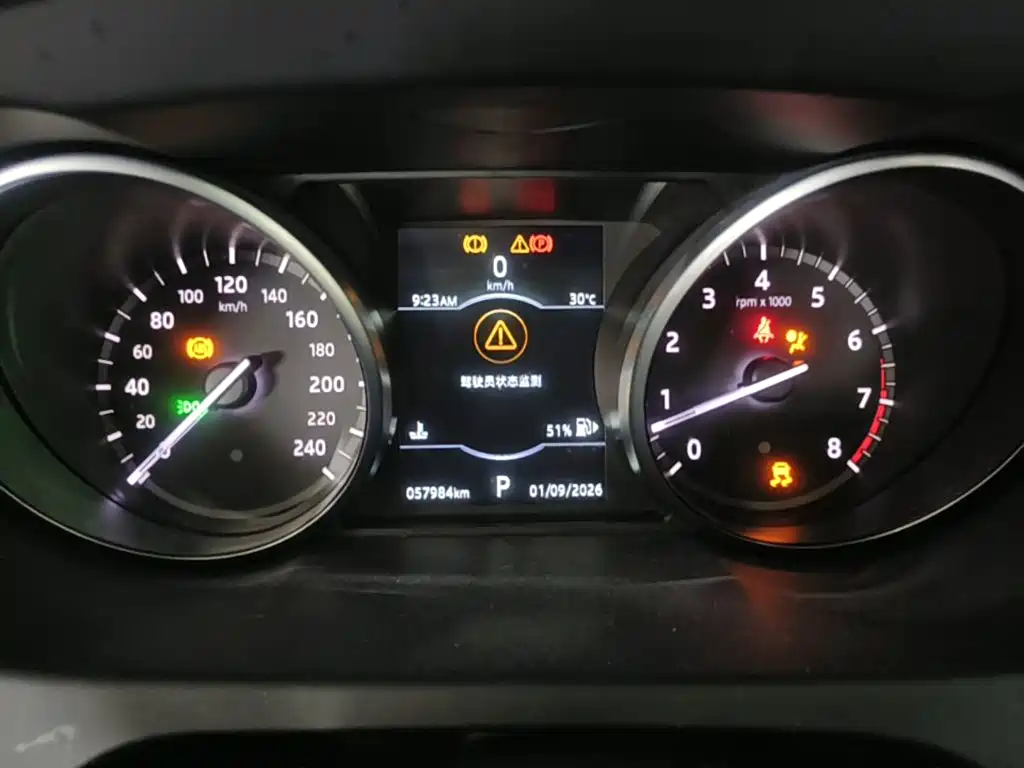 Land Rover Discovery Sport — миниатюра 12