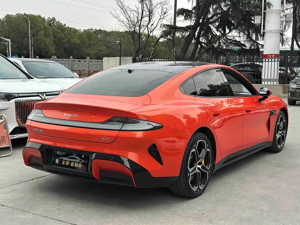 XIAOMI CAR XIAOMI SU7
