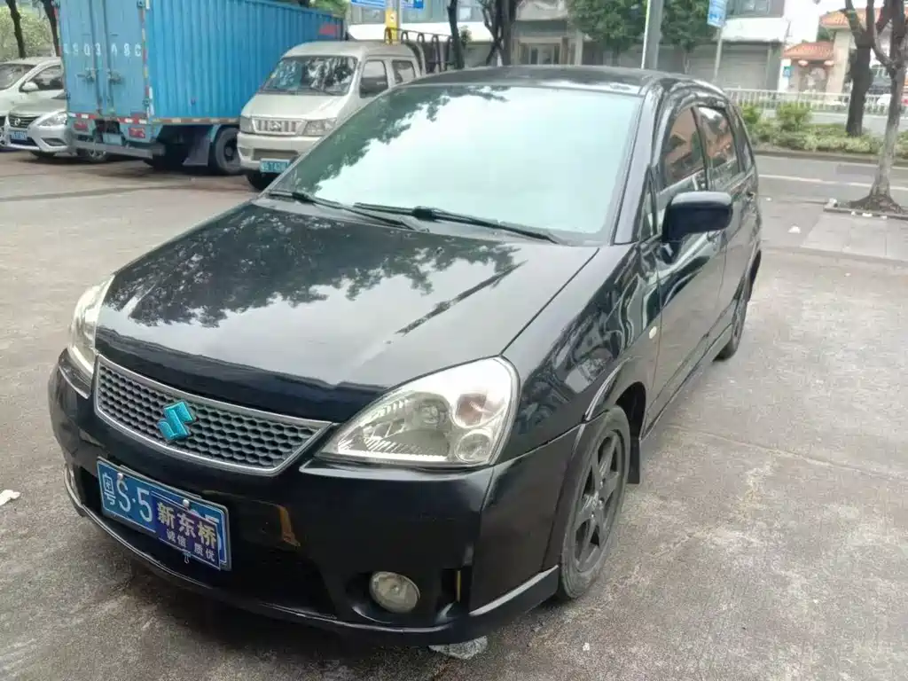 Suzuki Liana 2014