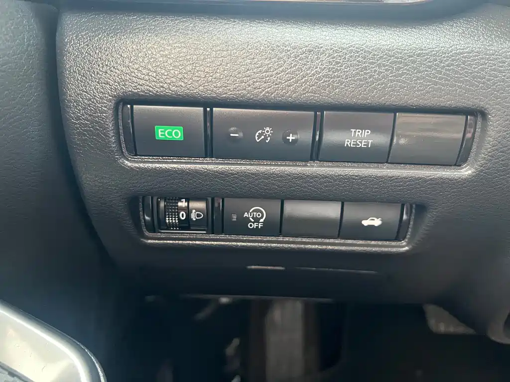 Nissan Sylphy — миниатюра 20