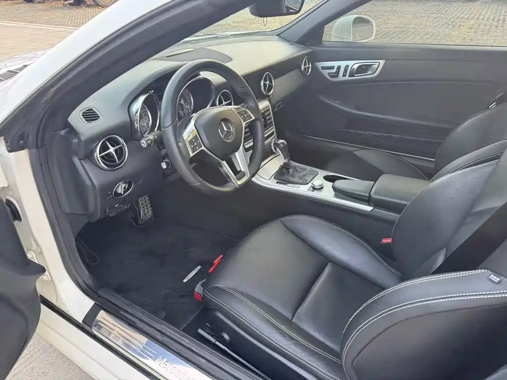 Mercedes-Benz SLK-Class — миниатюра 11