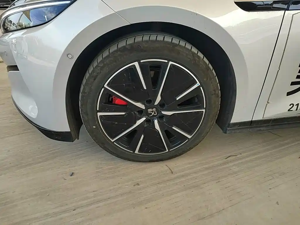 BYD Han L — миниатюра 23