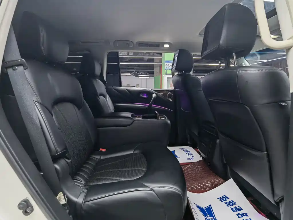 Infiniti QX80 — миниатюра 9