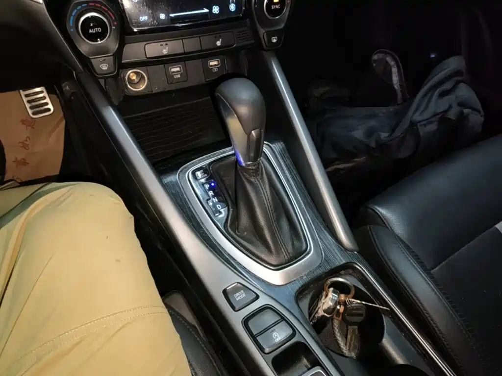Hyundai Fista — миниатюра 14