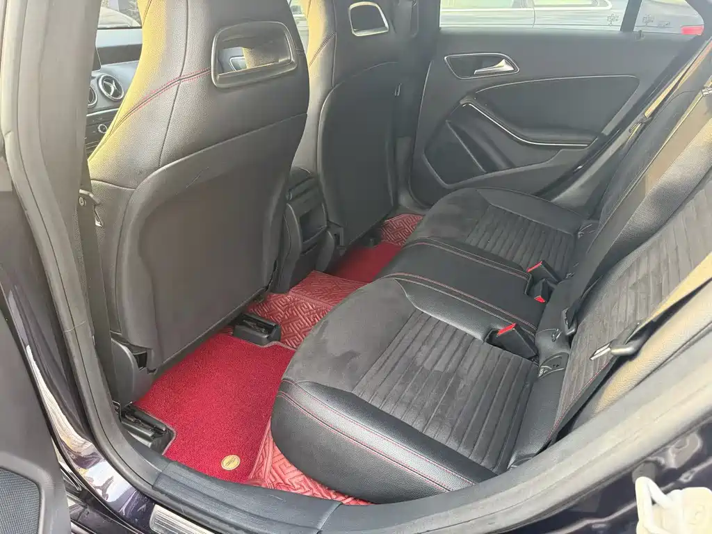 Mercedes-Benz CLA (Import) — миниатюра 8