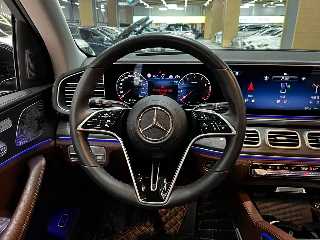 Mercedes-Benz GLE (Import) — миниатюра 7