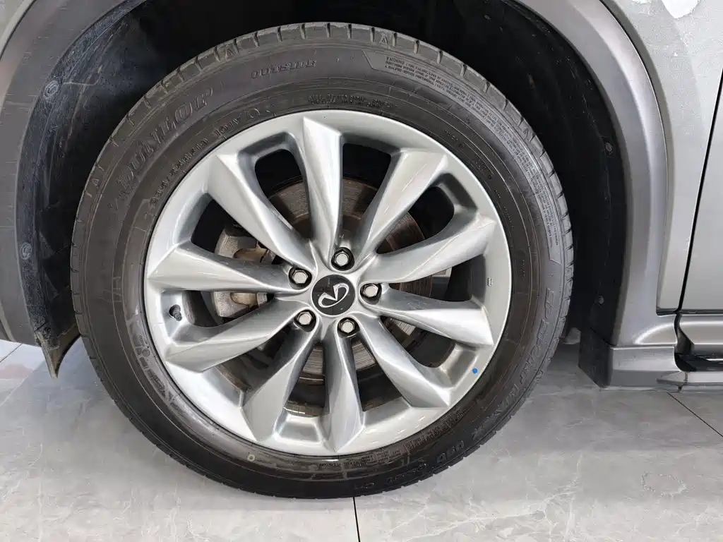 Infiniti QX50 — миниатюра 25