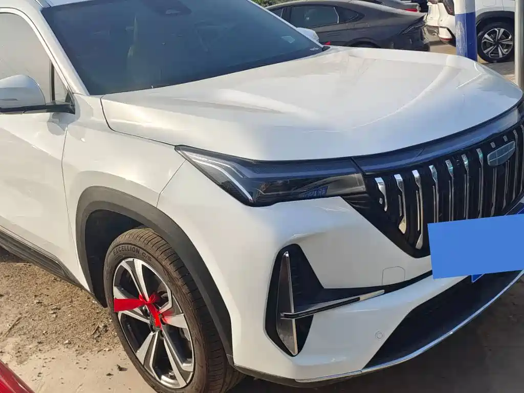 Geely Boyue L 2025