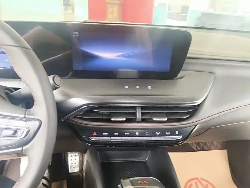 Buick Verano — миниатюра 13