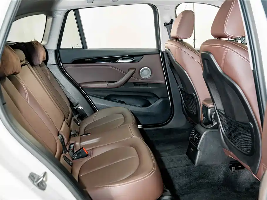 BMW X1 — миниатюра 20