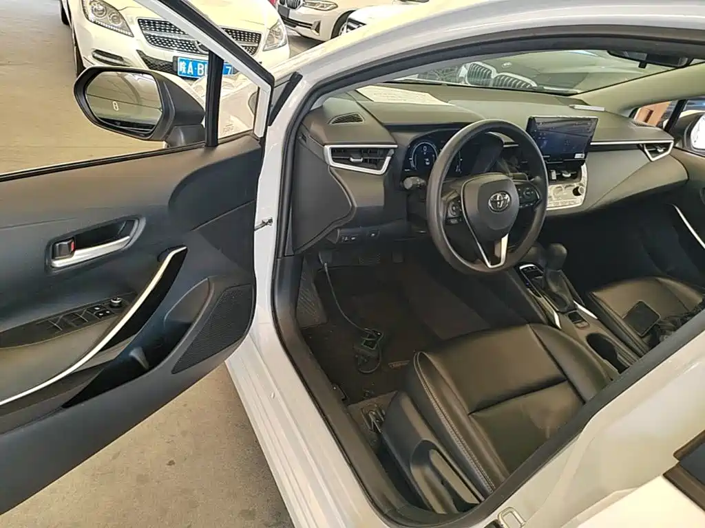 Toyota Corolla — миниатюра 16