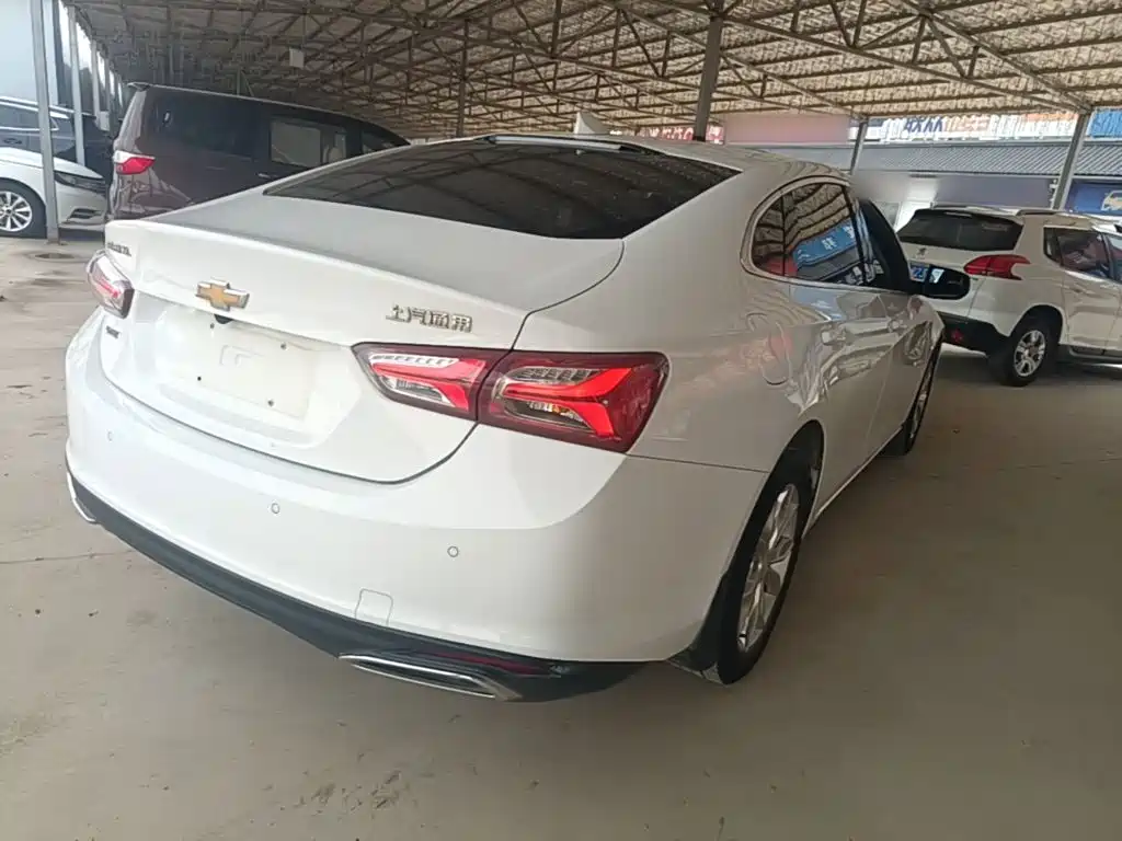 Chevrolet Malibu XL — миниатюра 7