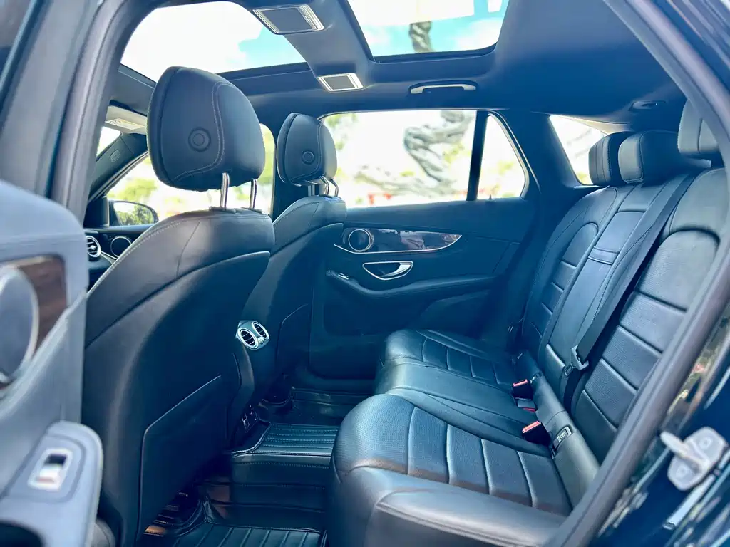Mercedes-Benz GLC — миниатюра 10