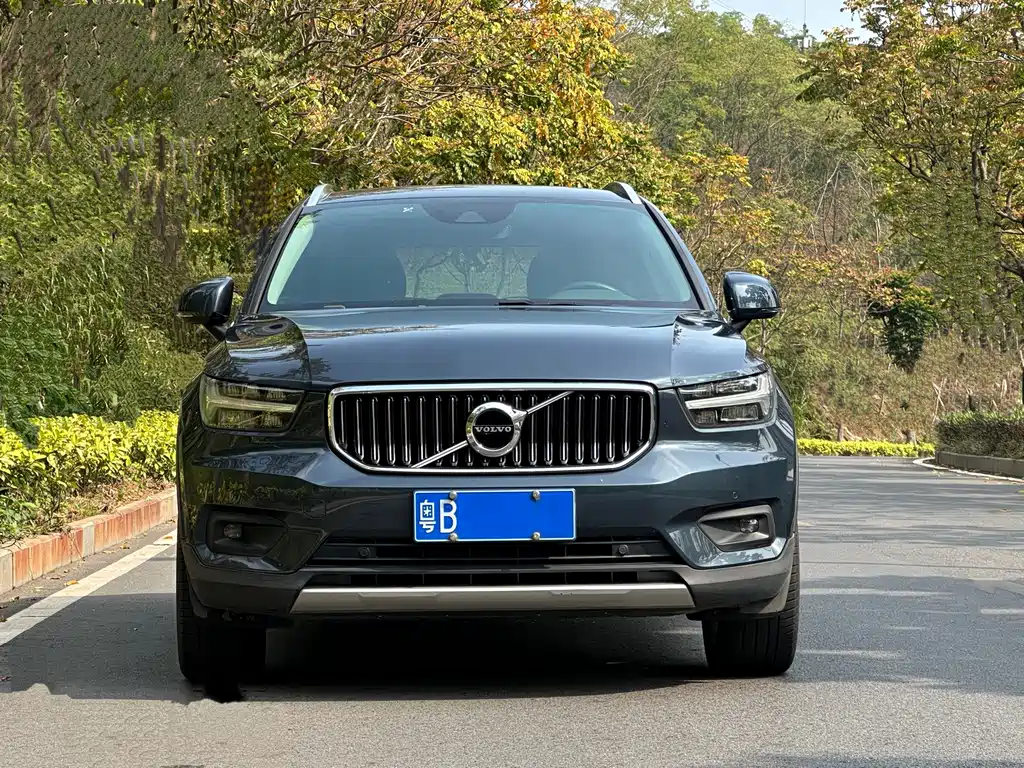 Volvo XC40 — миниатюра 2