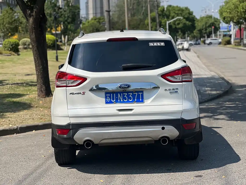 Ford Kuga — миниатюра 8