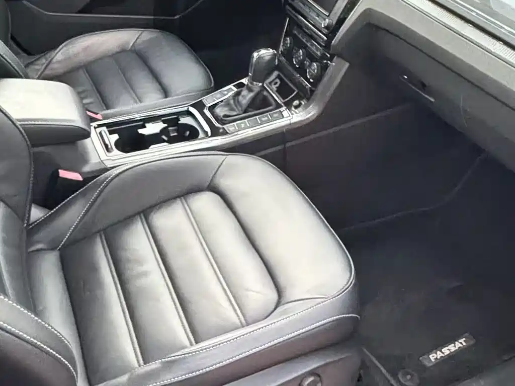 Volkswagen Passat — миниатюра 5