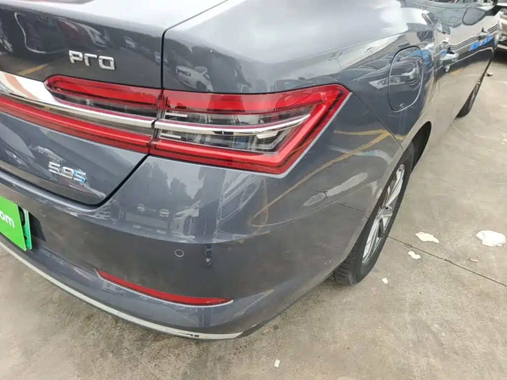 BYD Qin Pro NEV — миниатюра 8