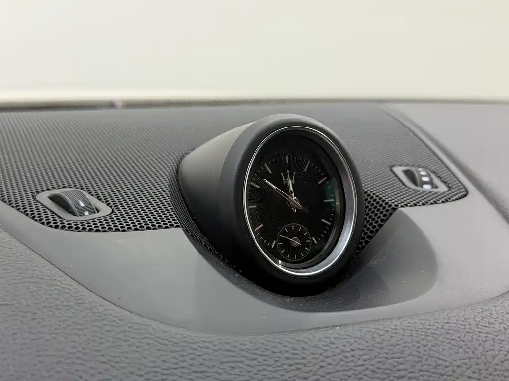 Maserati Levante — миниатюра 10