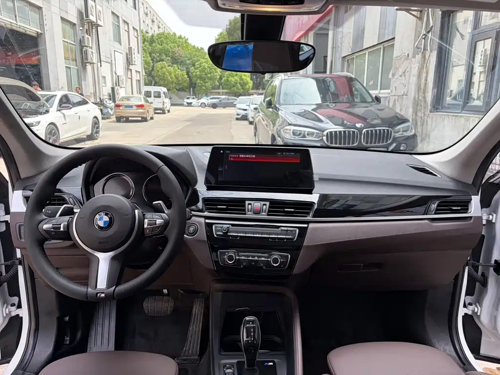 BMW X1 — миниатюра 11